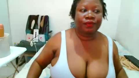 Snapshot of truebella30 chatting on September 16, 12:18 pm TrueBella30 online show from September 16, 12:18 pm