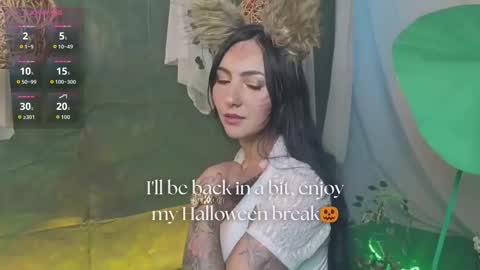   online show from October 15, 11:55 am