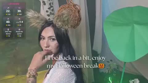   online show from October 14, 11:24 am