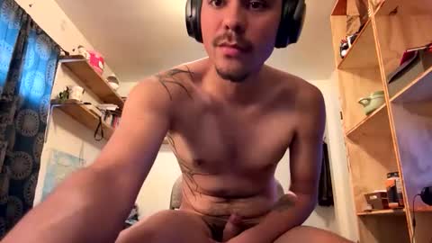 truenoluv online show from November 5, 10:01 pm