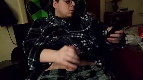 trustyf65 online show from March 8, 8:33 am