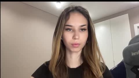 tryme_muse online show from December 19, 5:08 pm