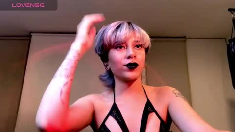 Cait online show from February 26, 8:06 am