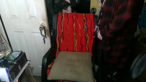 Anne online show from November 28, 6:32 am