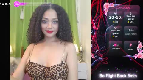 Curlee Lopez online show from April 7, 12:40 pm