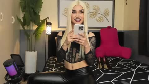 Saskia online show from February 7, 2:40 am