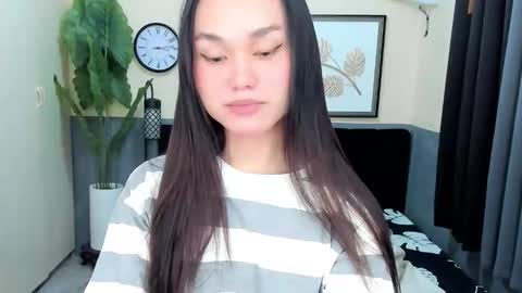 Saskia online show from April 5, 12:46 pm