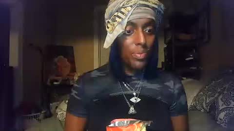 Amber White online show from November 18, 9:01 am