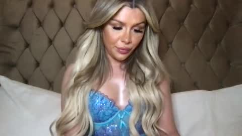 eva online show from February 25, 3:26 pm