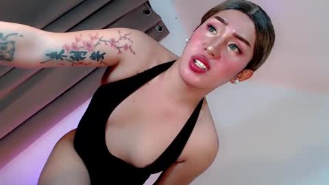Snapshot of tsgirl_julian69 chatting on March 11, 5:57 pm Julian online show from March 11, 5:57 pm