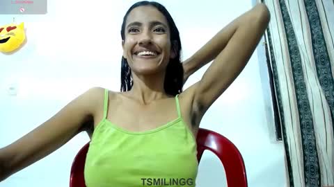 Snapshot of tsmilingg chatting on September 22, 1:53 am Dulce online show from September 22, 1:53 am