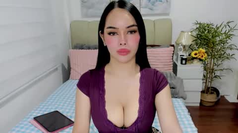 Graciella online show from February 18, 8:25 am