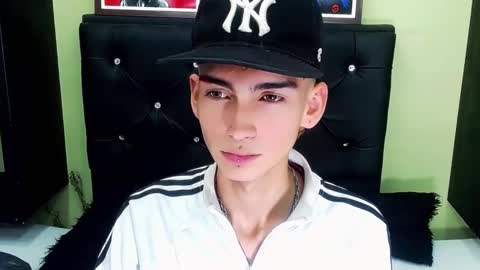 ttimy online show from March 8, 8:46 pm