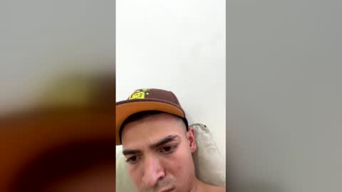 tupollaquerida3 online show from January 12, 6:37 pm