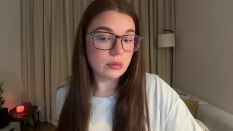 Ariana online show from April 3, 7:43 pm