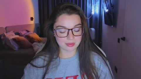 Ariana online show from October 4, 9:01 pm