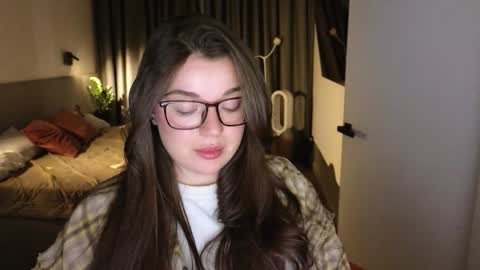 Ariana online show from December 4, 9:58 pm