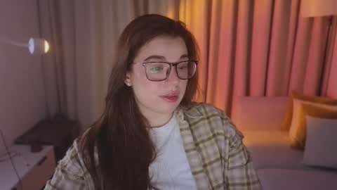 Ariana online show from February 26, 9:18 pm