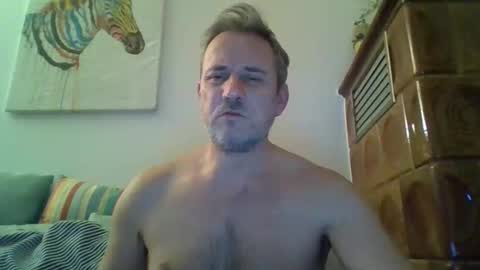 twiga72 online show from February 3, 4:11 pm