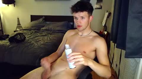 twink2048 online show from May 15, 11:01 pm