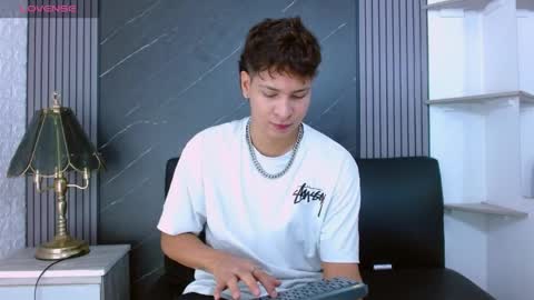 samu online show from April 2, 7:32 pm