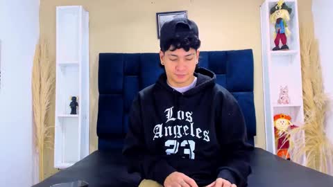 samu online show from October 2, 12:15 pm