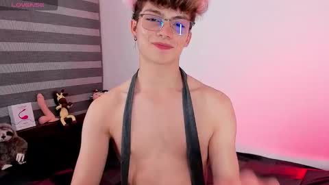 jhony online show from March 8, 2:15 am