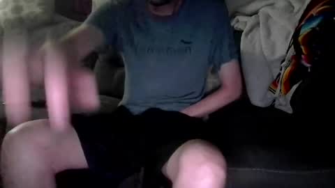 TwinkyMcgee online show from August 9, 5:57 am