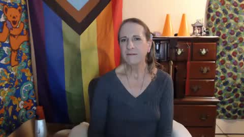 twocumkerry online show from November 9, 7:01 am