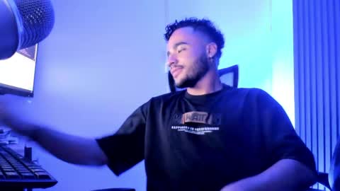 tyagofdef online show from April 10, 4:18 am