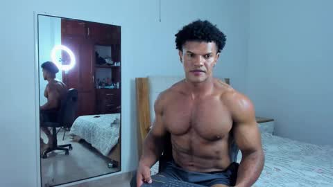 Yorquis Guzman online show from February 24, 2:14 am