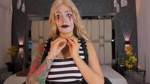  TYLA  online show from October 14, 3:31 am