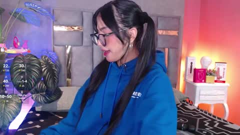 tyla_ks online show from September 27, 10:07 pm