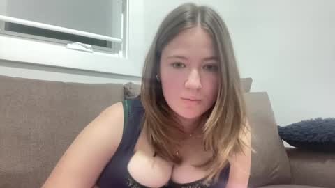 Tyla online show from September 25, 2:40 am