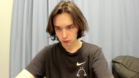 Tyler  johnson online show from January 30, 4:06 am