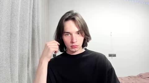 Tyler  johnson online show from March 8, 12:33 am