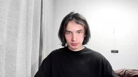 Tyler  johnson online show from February 26, 1:57 am