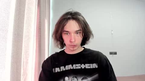 Tyler  johnson online show from March 1, 8:34 am
