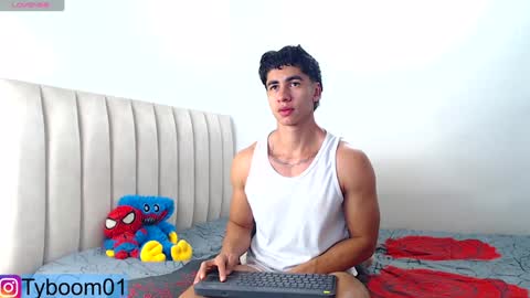 Tyler boom online show from December 31, 9:06 pm