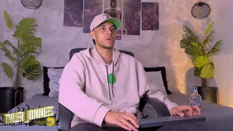 Tyler online show from December 20, 5:14 am