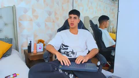 Tyler Rodriguez online show from September 11, 10:11 pm