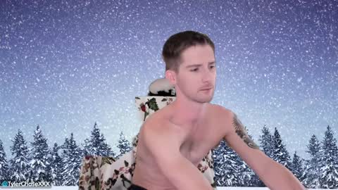 Tyler Chase online show from December 23, 10:33 pm