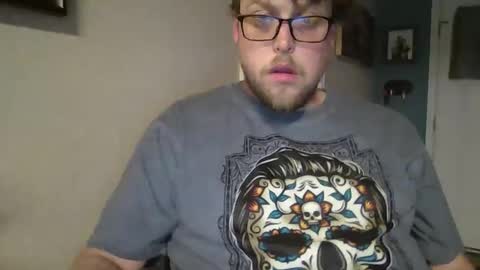 tylermizzan123 online show from November 12, 11:51 pm