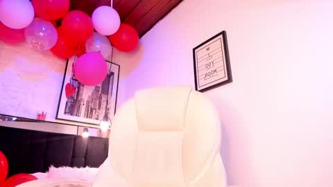       online show from February 18, 2:59 am