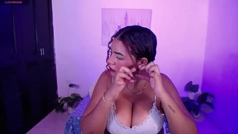 Tyna  online show from April 18, 12:18 pm