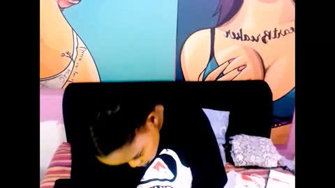 Tyra online show from November 25, 7:12 pm