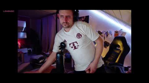 Sascha online show from March 2, 2:19 am