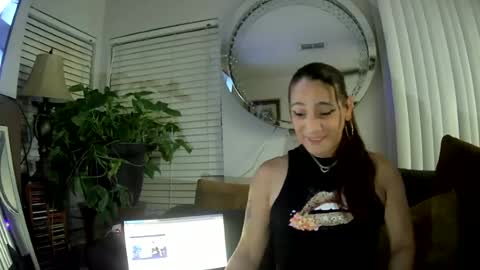 Azelia B online show from July 22, 11:23 am