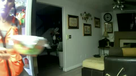 Azelia B online show from July 13, 7:56 am