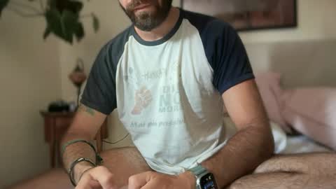 beard123 online show from June 28, 9:05 am